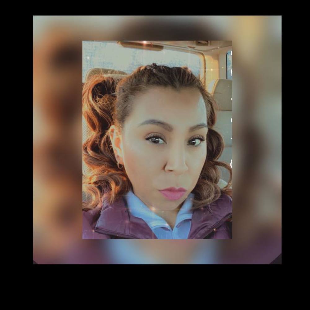 Meet your Posher, Reyna